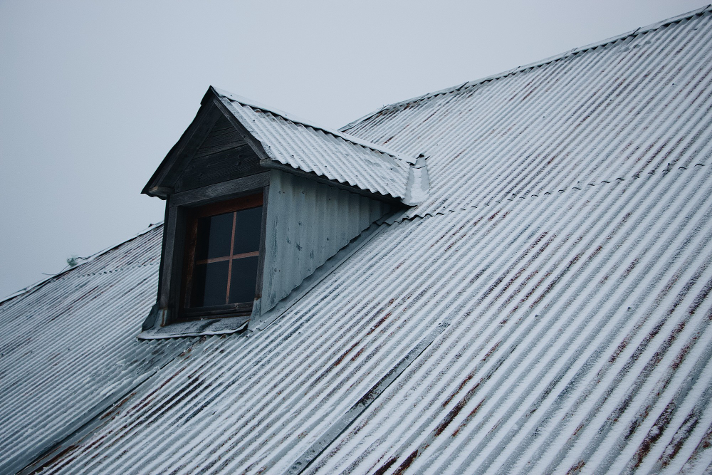 How Do I Claim Roof Damage From a Storm?